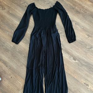 COPY - cropped leg jumpsuit from hollister. Size small